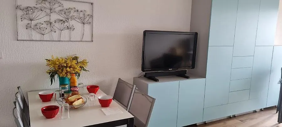 Apartment T3, 2Ch, Classe 3,Parking Gratuit Sur Place A 600M De La Plage, Des Commerces ,Du Port Proche St Tropez Cavalaire-sur-Mer
