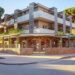 Hotel La Menado, Cavalaire-sur-Mer