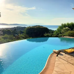 Villa 4-star Private With Heated Pool And Panoramic Sea View At Gulf De Saint Tropez, Cavalaire-sur-Mer
